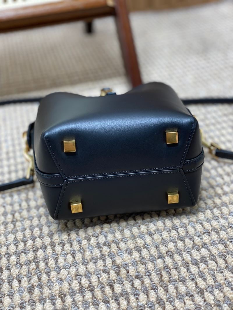 Y51 bucket bags